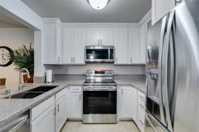 MLS: 2479720 Condo For Sale