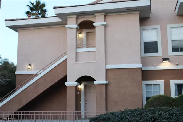 MLS: 2479732 Condo For Sale