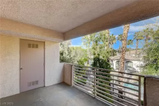 Photo #2: 2479769 Listing