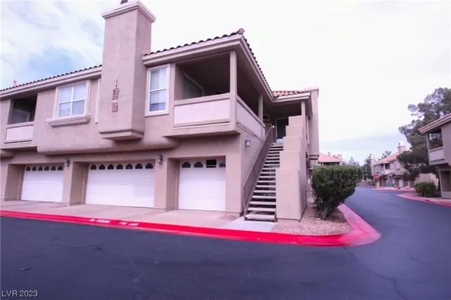 MLS: 2479781 Condo For Sale