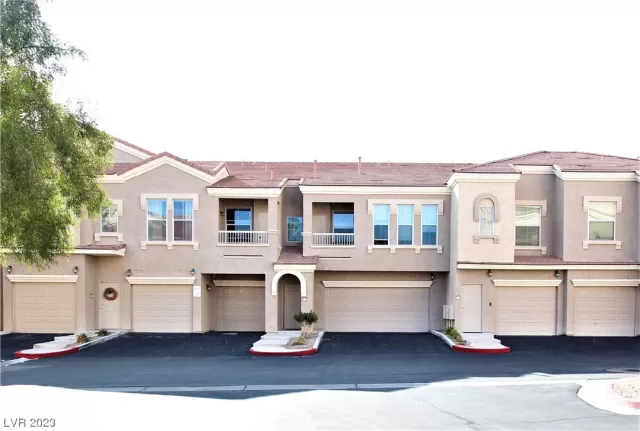 MLS: 2479823 Condo For Sale