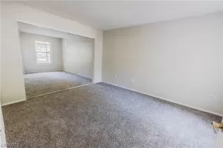 Photo #6: 2479849 Listing