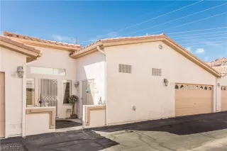 Photo #1: 2479872 Listing