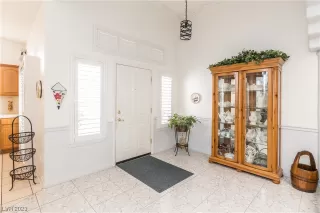 Photo #4: 2479872 Listing