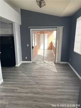 Photo #6: 2480006 Listing 