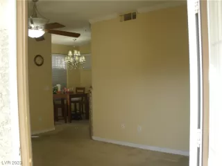 Photo #6: 2480088 Listing 