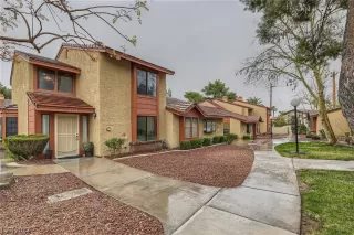 Photo #1: 2480187 Listing 