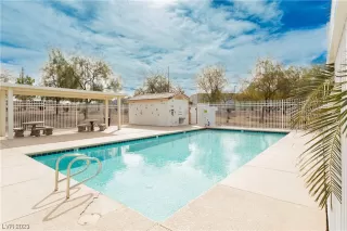 Photo #1: 2480314 Listing 