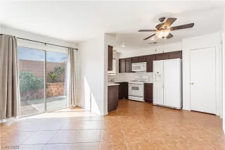 Photo #6: 2480314 Listing 