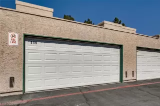 Photo #2: 2480330 Listing 