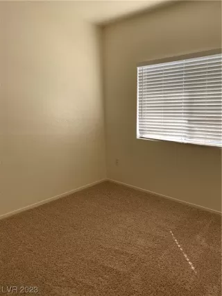 Photo #4: 2480369 Listing 