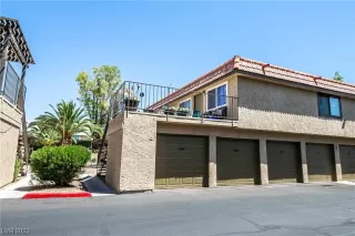 Photo #1: 2480422 Listing