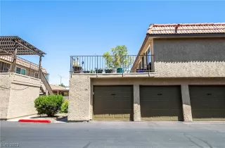 Photo #2: 2480422 Listing