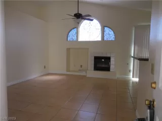 Photo #1: 2480462 Listing 