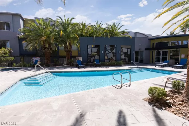 MLS: 2480539 Condo For Sale