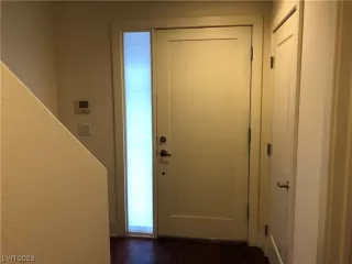 Photo #4: 2480539 Listing 