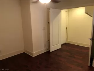 Photo #5: 2480539 Listing 