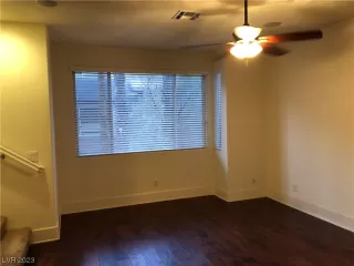 Photo #6: 2480539 Listing 