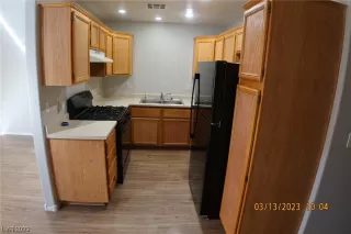 Photo #2: 2480554 Listing 