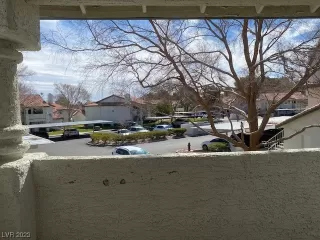 Photo #4: 2480567 Listing 