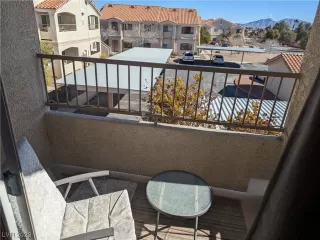 Photo #6: 2480573 Listing 