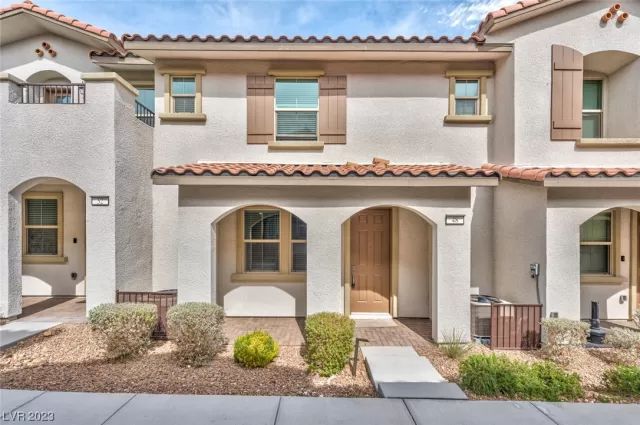 MLS: 2480575 Condo For Sale