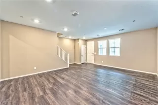 Photo #2: 2480575 Listing 