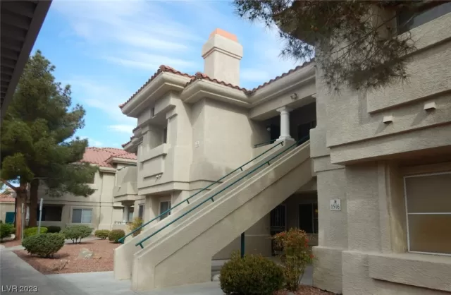 MLS: 2480596 Condo For Sale