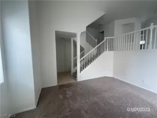 Photo #3: 2480625 Listing 