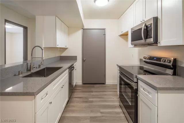 MLS: 2480637 Condo For Sale