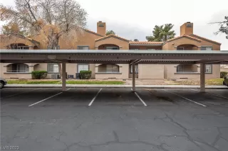 Photo #3: 2480637 Listing