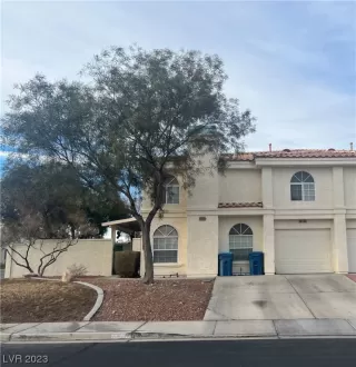 Photo #1: 2480642 Listing