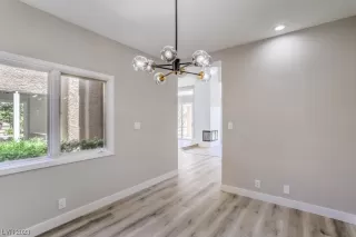 Photo #4: 2480645 Listing 