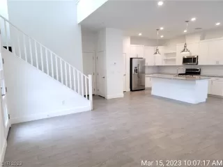 Photo #4: 2480695 Listing 