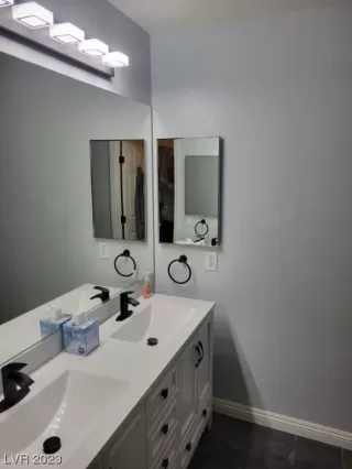 Photo #6: 2480724 Listing