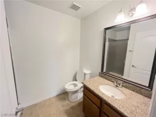 Photo #6: 2480741 Listing 