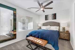 Photo #5: 2480748 Listing 