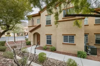 Photo #3: 2480754 Listing