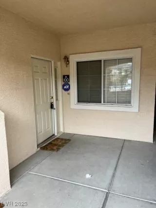 Photo #1: 2480755 Listing 