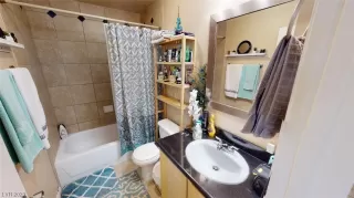 Photo #4: 2480756 Listing 