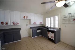 Photo #1: 2480769 Listing