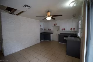 Photo #2: 2480769 Listing