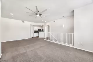 Photo #2: 2480809 Listing 