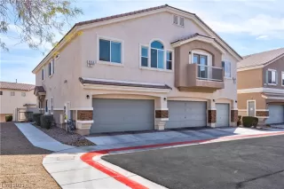 Photo #2: 2480810 Listing 