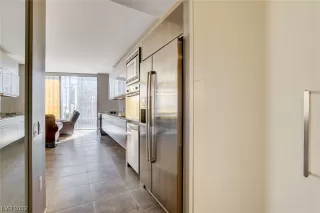 Photo #2: 2480816 Listing 