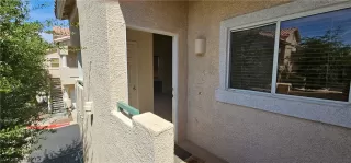 Photo #4: 2480831 Listing