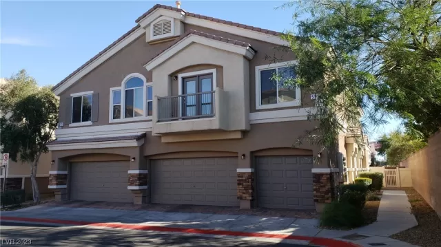 MLS: 2480849 Condo For Sale