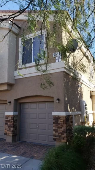 Photo #1: 2480849 Listing 