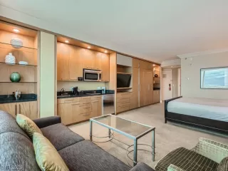 Photo #6: 2480904 Listing 