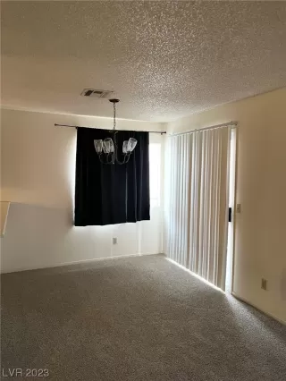 Photo #5: 2480945 Listing 